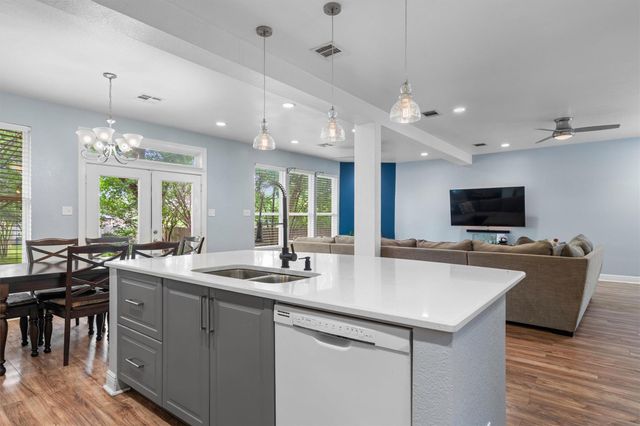 1317 Oolong LN, Pflugerville, TX 78660