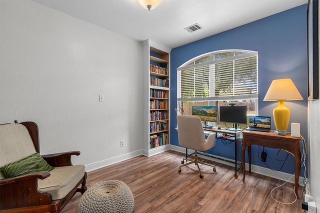 1317 Oolong LN, Pflugerville, TX 78660