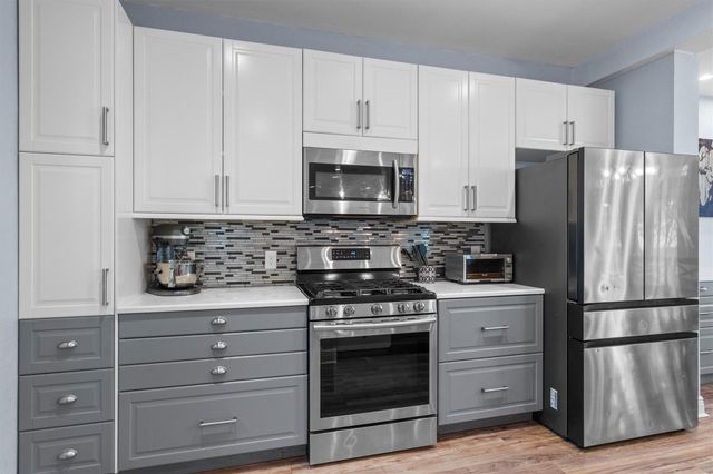 1317 Oolong LN, Pflugerville, TX 78660