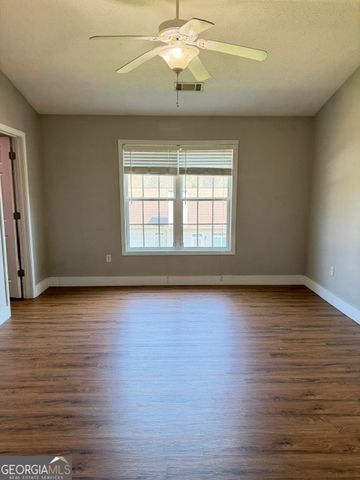 100 Deer Creek Drive, Lagrange, GA 30240