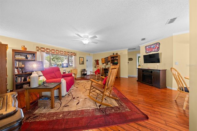 10889 SW 90TH COURT, Ocala, FL 34481
