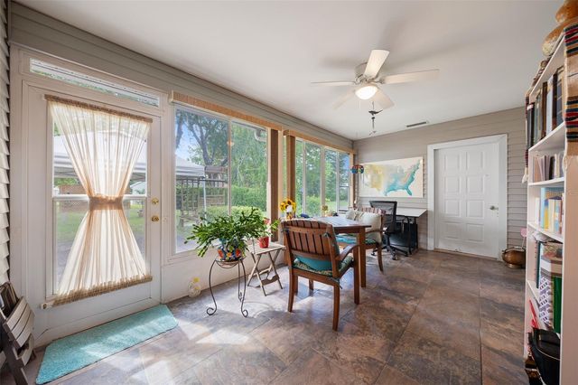 10889 SW 90TH COURT, Ocala, FL 34481