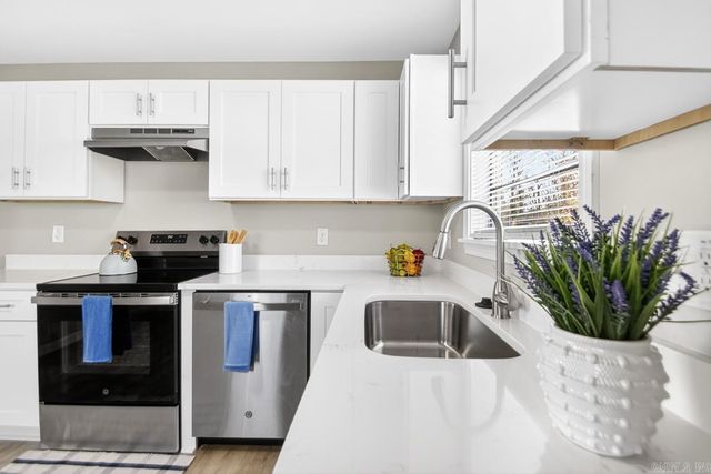 205 Rock Street, North Little Rock, AR 72118