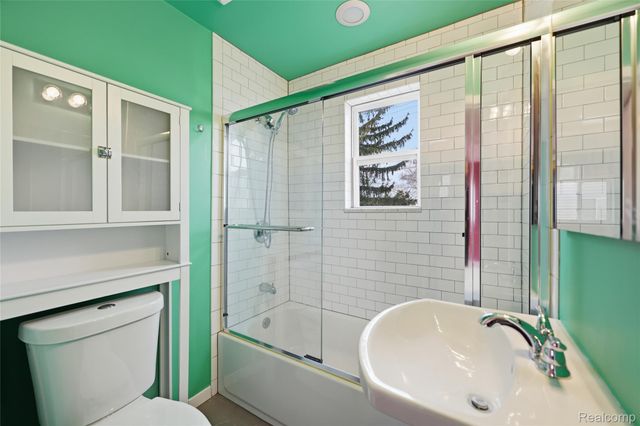 2146 Martin Road, Ferndale, MI 48220