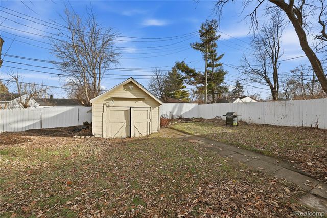 2146 Martin Road, Ferndale, MI 48220