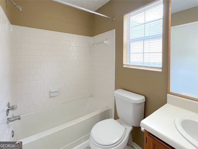 790 Hampton Hill Court, Lawrenceville, GA 30044