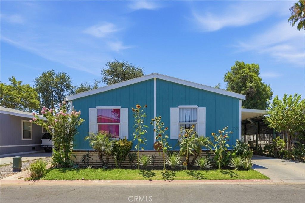 Image 2 of property listing at 350 E San Jacinto 178, Perris, CA 92571