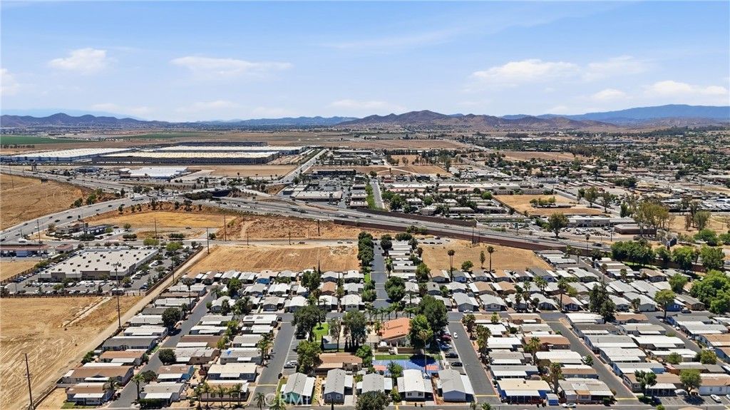 Image 31 of property listing at 350 E San Jacinto 178, Perris, CA 92571