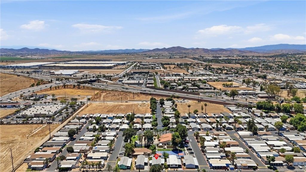 Image 36 of property listing at 350 E San Jacinto 178, Perris, CA 92571