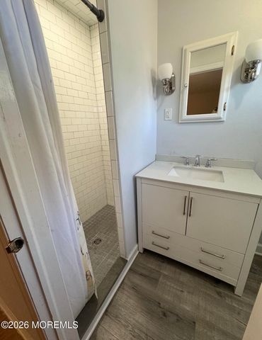 33 Parker Road, West Long Branch, NJ 07764