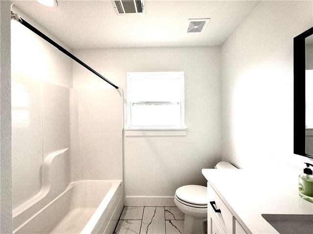 1 Hoxby Lane, Bella Vista, AR 72714