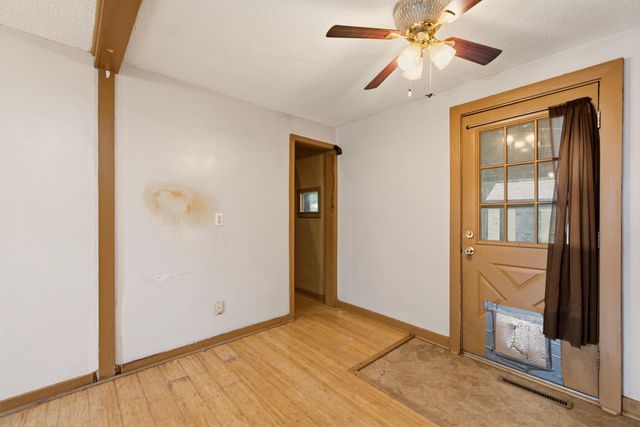 828 W IRVING AVE, Wichita, KS 67213
