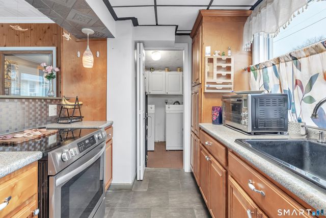 26 Highview Avenue, Milford, CT 06460