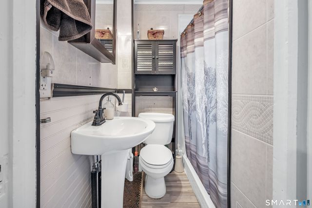 26 Highview Avenue, Milford, CT 06460