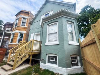 6841 S Bishop Street, Chicago, IL 60636