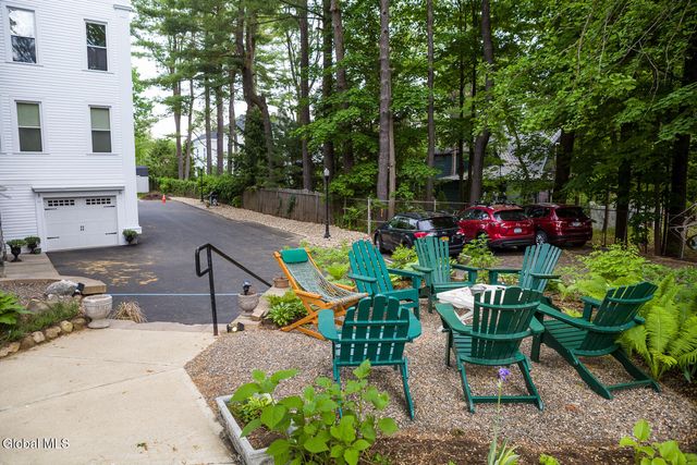 45 Greenfield Avenue Apt 12, Saratoga Springs, NY 12866