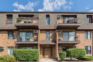 605 N Briar Hill Lane 2, Addison, IL 60101