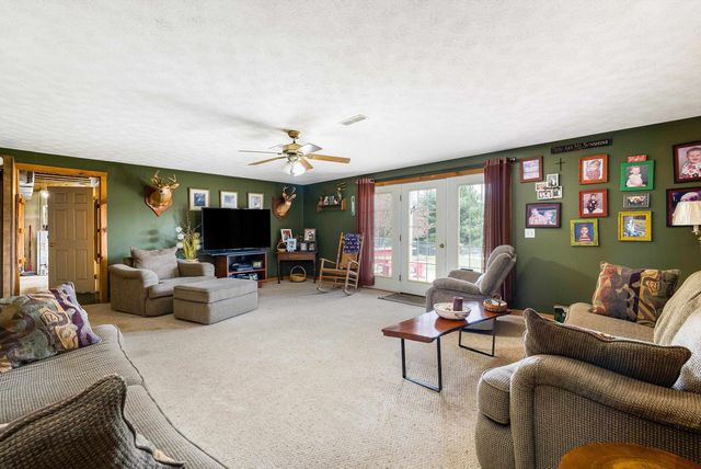 259 TALIAFERRO DR, Churchville, VA 24421