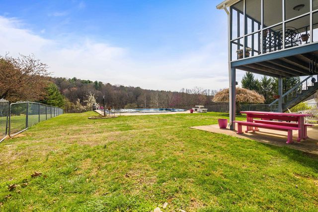 259 TALIAFERRO DR, Churchville, VA 24421