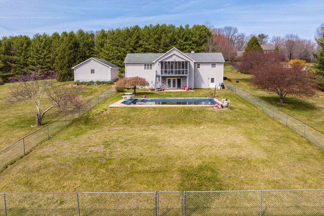 259 TALIAFERRO DR, Churchville, VA 24421