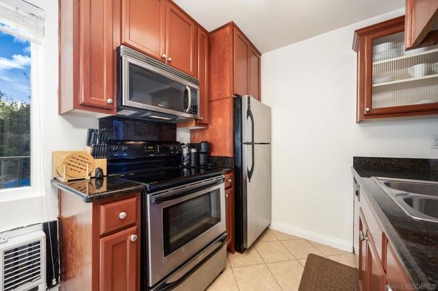 4860 Rolando Ct Unit 52, San Diego, CA 92115