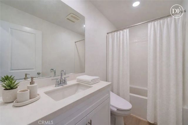 2239 Melogold, Corona, CA 92883
