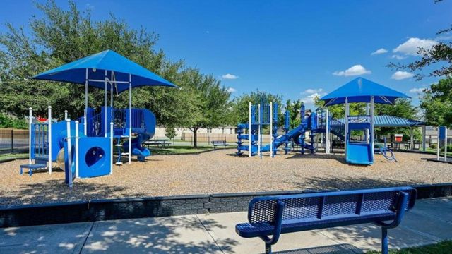 905 Justeford DR, Pflugerville, TX 78660