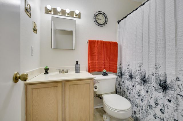 905 Justeford DR, Pflugerville, TX 78660