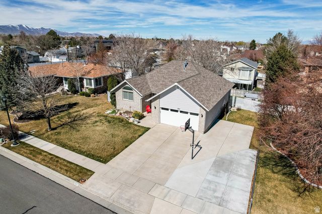 3974 W DUNKELD ST, South Jordan, UT 84009