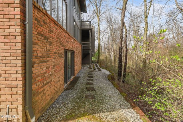 5444 N Citation Road, Ottawa Hills, OH 43615