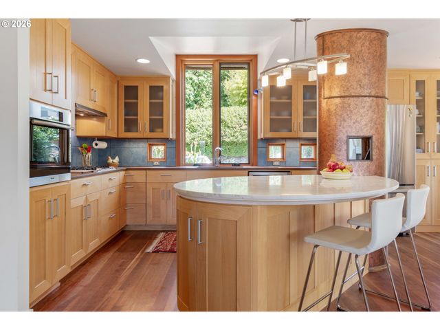 2580 CHULA VISTA Blvd, Eugene, OR 97403