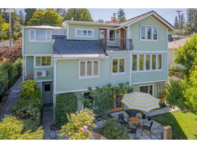 2580 CHULA VISTA Blvd, Eugene, OR 97403