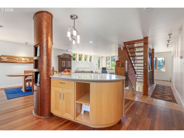 2580 CHULA VISTA Blvd, Eugene, OR 97403