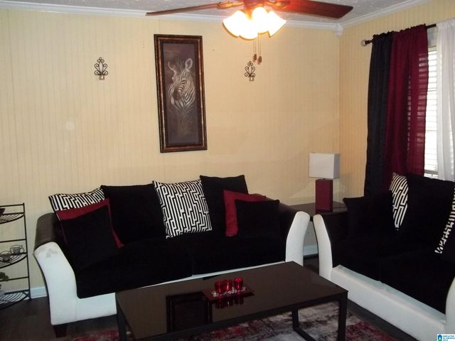 2916 VALLEYVIEW CIRCLE, Adamsville, AL 35005