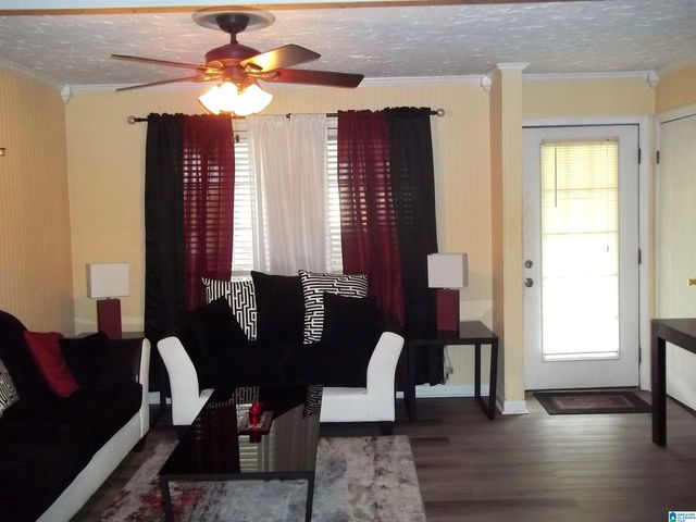 2916 VALLEYVIEW CIRCLE, Adamsville, AL 35005