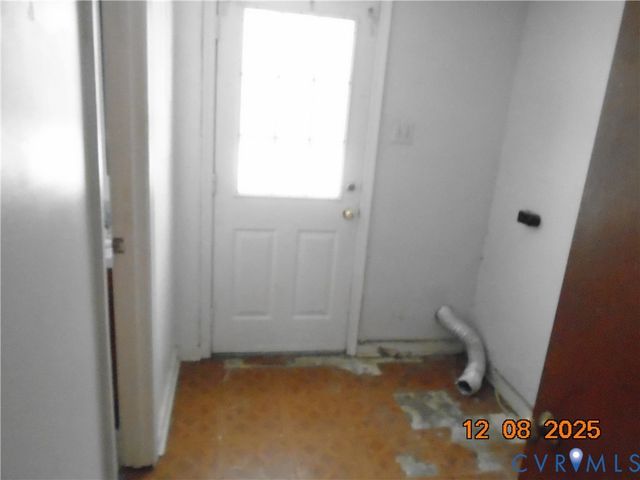 5605 Dendron Dr, Richmond, VA 23223