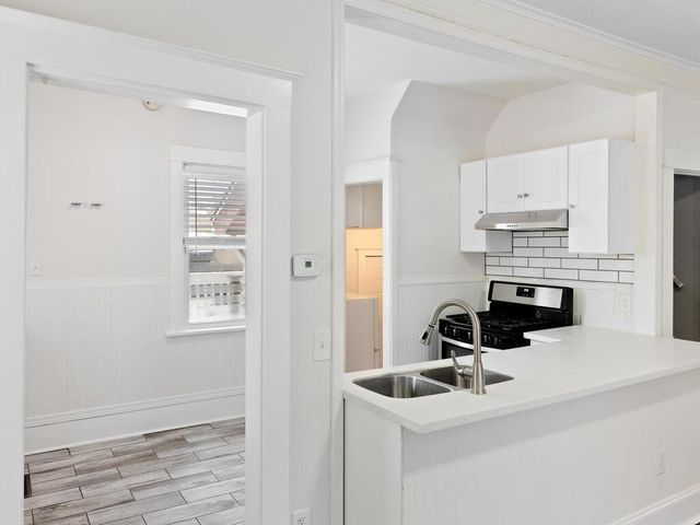 1635 Sheridan Avenue N, Minneapolis, MN 55411