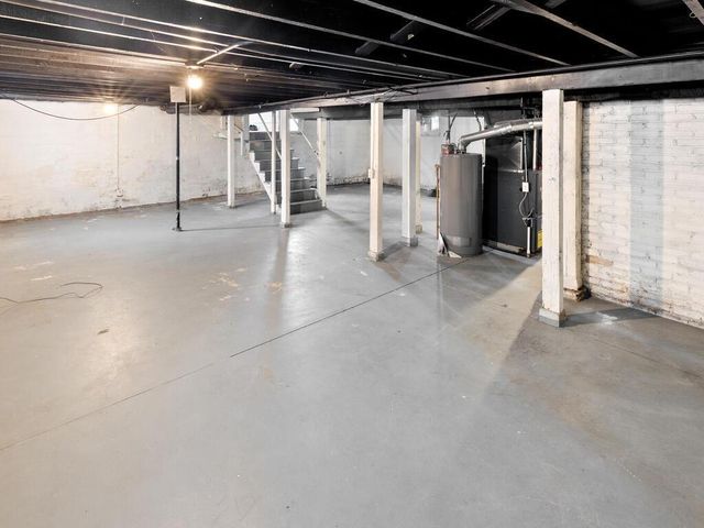 1635 Sheridan Avenue N, Minneapolis, MN 55411