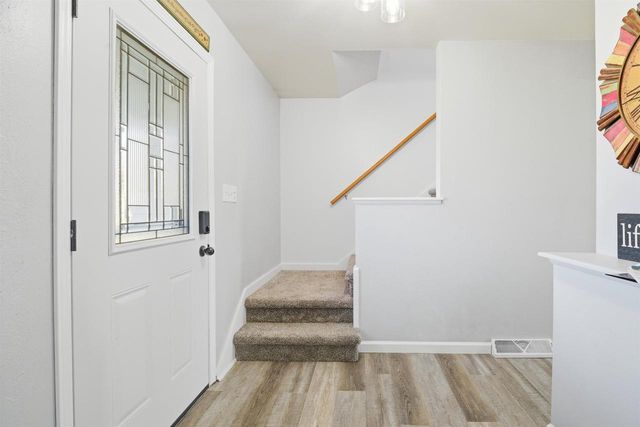 40 S PIONEER PARKWAY, Fond Du Lac, WI 54935