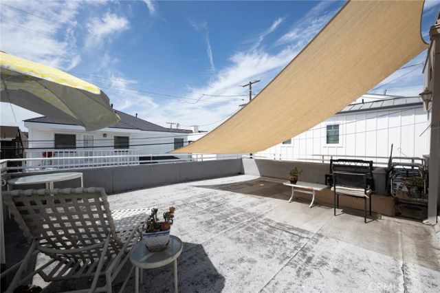 327 Onyx, Newport Beach, CA 92662