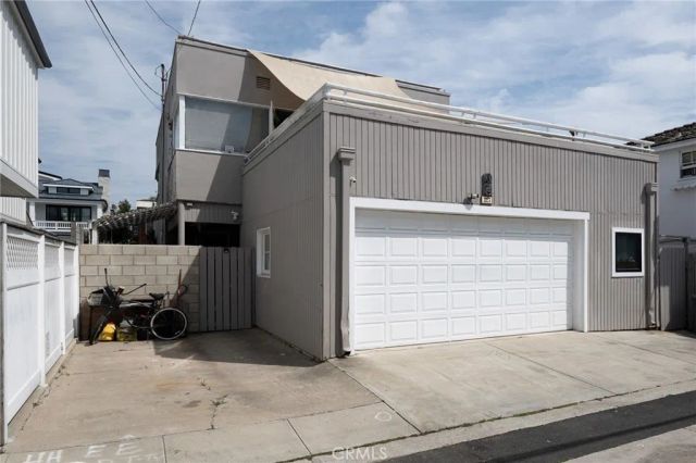 327 Onyx, Newport Beach, CA 92662