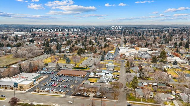 803 S Whitman Street, Ellensburg, WA 98926