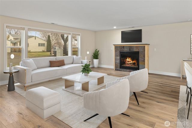 803 S Whitman Street, Ellensburg, WA 98926