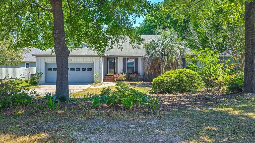 206 W AMELIA Drive, Martinez, GA 30907