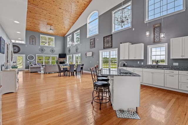 1613 W 940 N, Lake Village, IN 46349