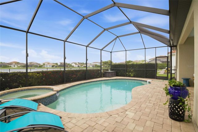 13422 SAW PALM CREEK TRAIL, Lakewood Ranch, FL 34211