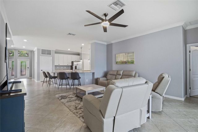 13422 SAW PALM CREEK TRAIL, Lakewood Ranch, FL 34211