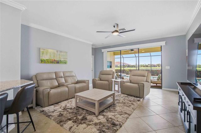 13422 SAW PALM CREEK TRAIL, Lakewood Ranch, FL 34211