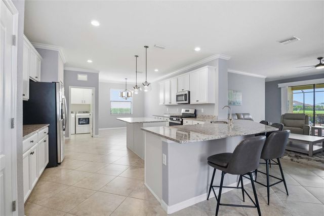 13422 SAW PALM CREEK TRAIL, Lakewood Ranch, FL 34211