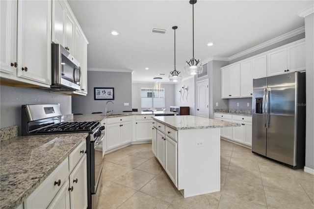 13422 SAW PALM CREEK TRAIL, Lakewood Ranch, FL 34211